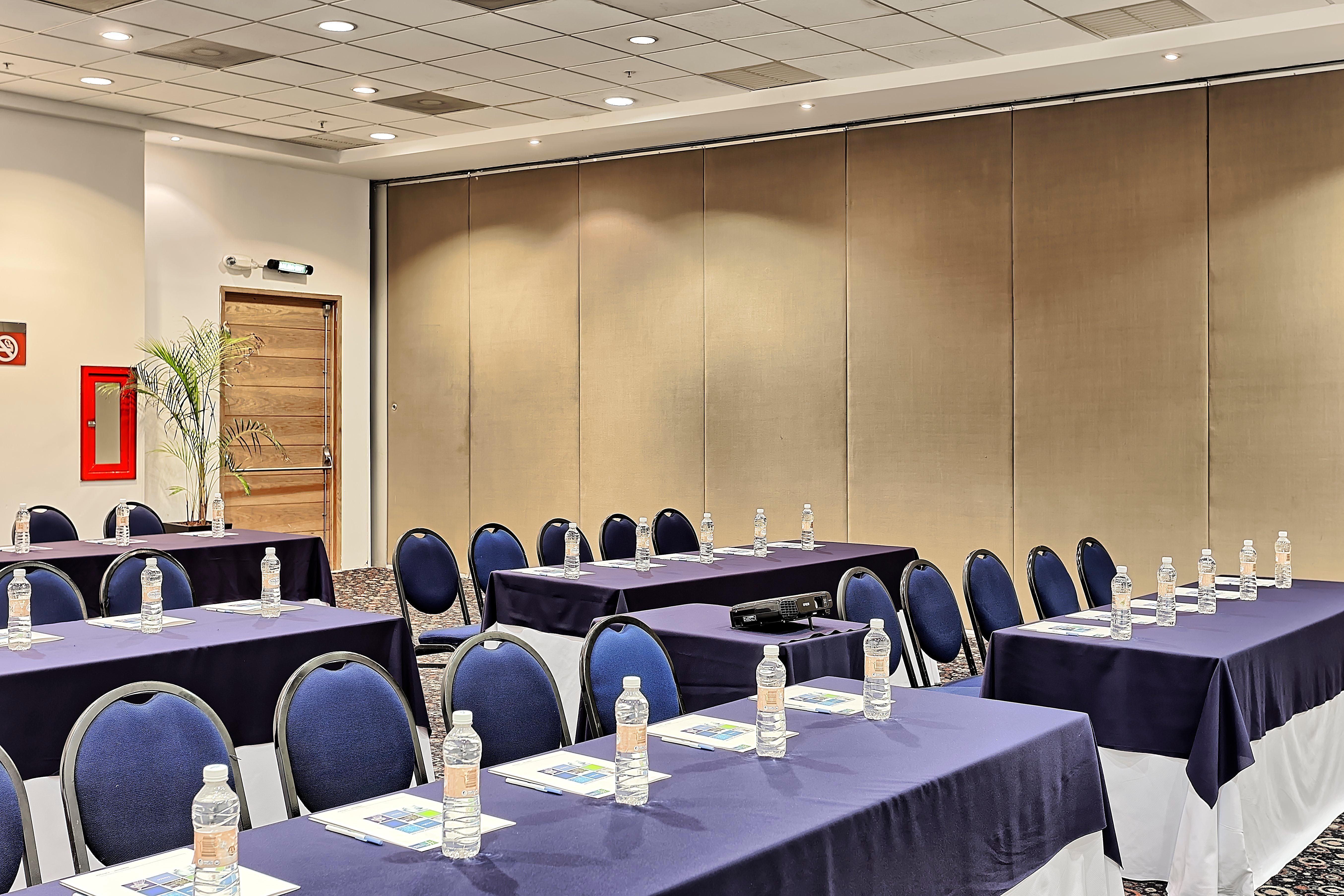 Holiday Inn Express Villahermosa By Ihg Exterior foto